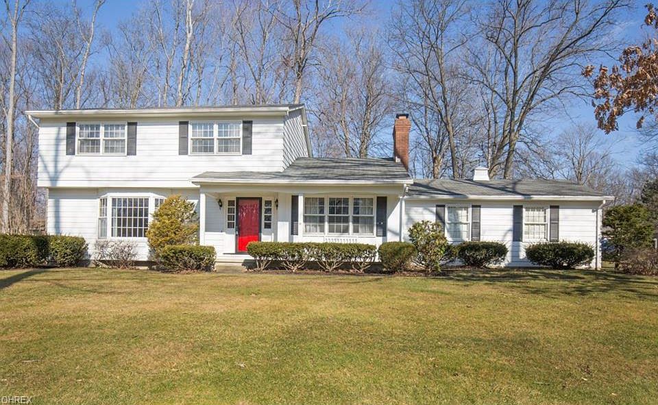 1st image of 270 Chapel Ln