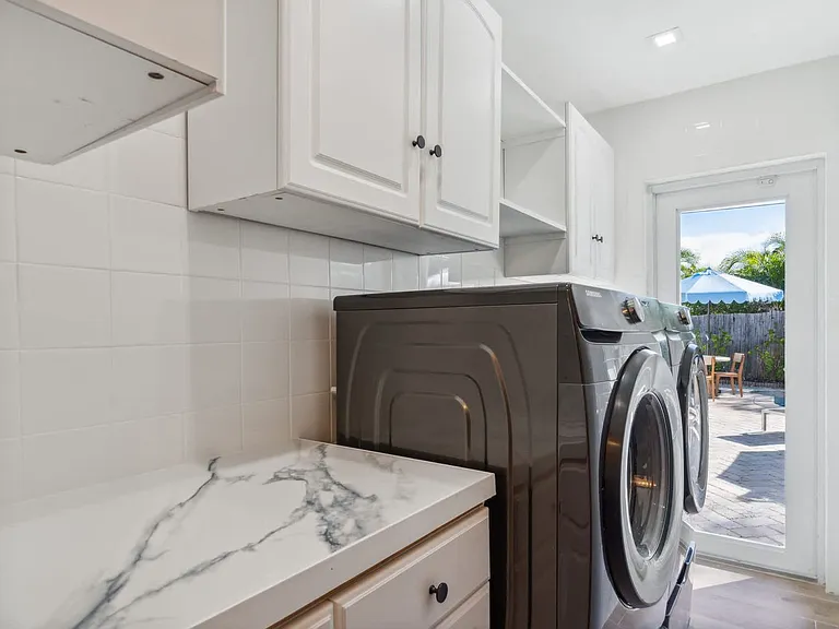Laundry Room Cabinet