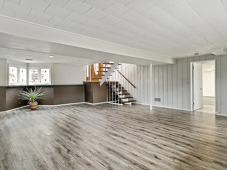 1224 Modaff Rd — Photo 9