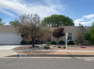 5709 Estrellita Del Norte Rd NE, Albuquerque, NM 87111