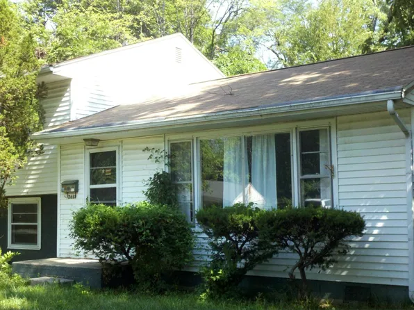 2631 E 5th St, Bloomington, IN 47408
