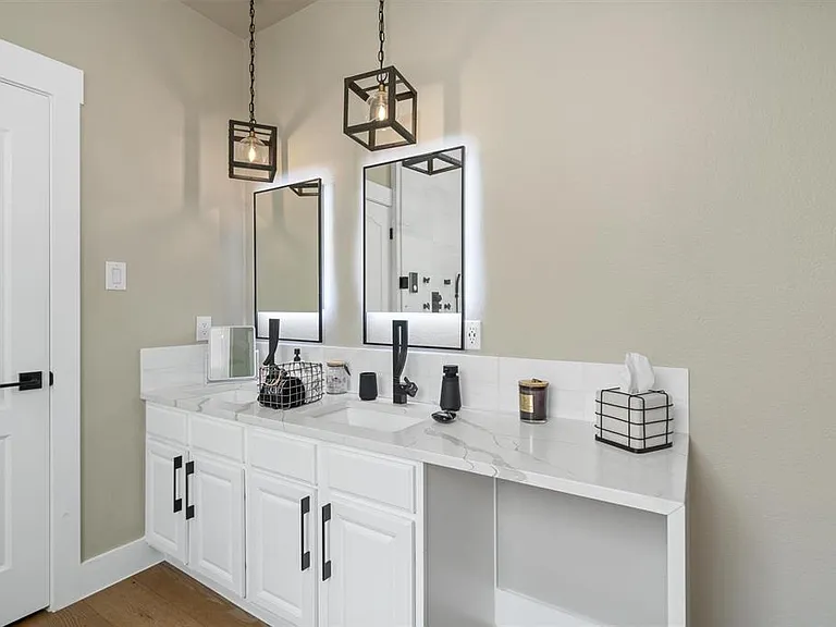 542 Centerbrook Pl — Photo 19