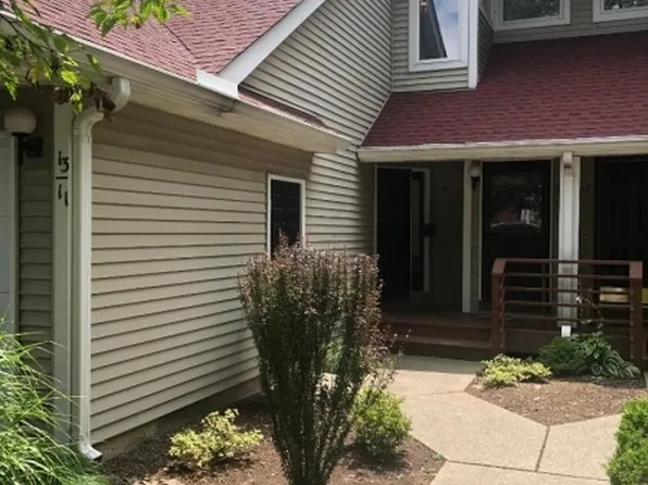 11 Davenports Mill Ct, Jefferson Twp., NJ 07438