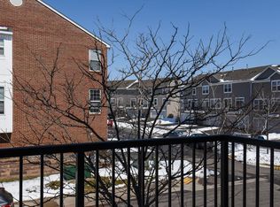 7851 Elm Grove Ct, New Hope, MN 55428