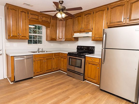 2nd image of 333 Withrow Rd Unit 333