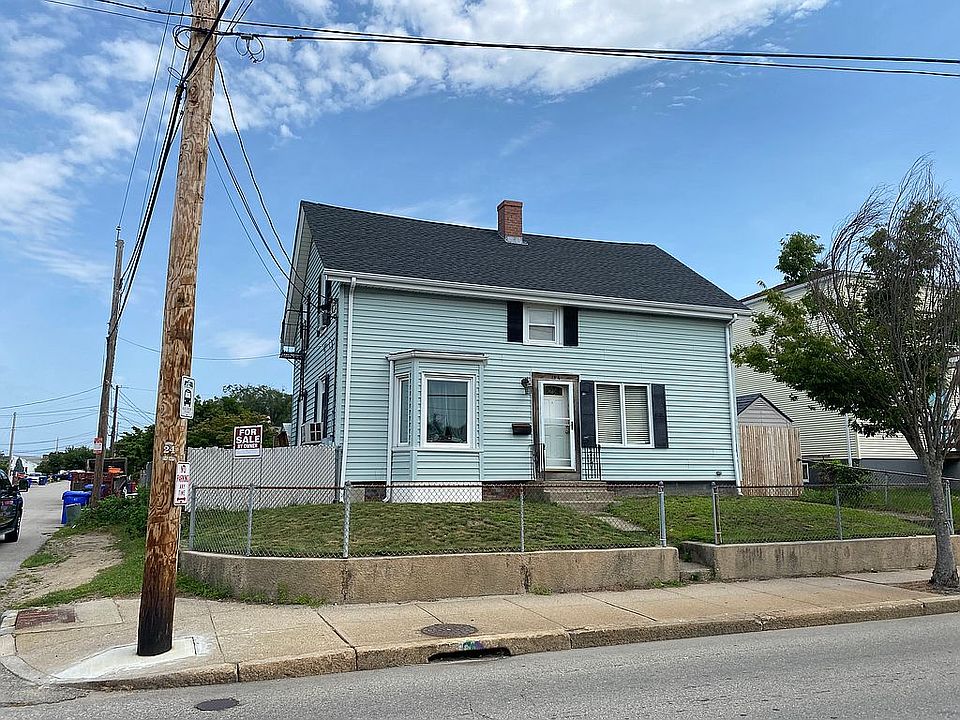 2nd image of 154 Columbus Ave