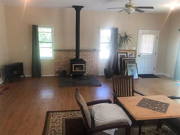 3rd image of 1244 County Road 8