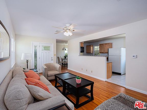 4th image of 545 Princeton Circle West Cir