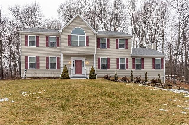 1st image of 36 Lockwood Ln