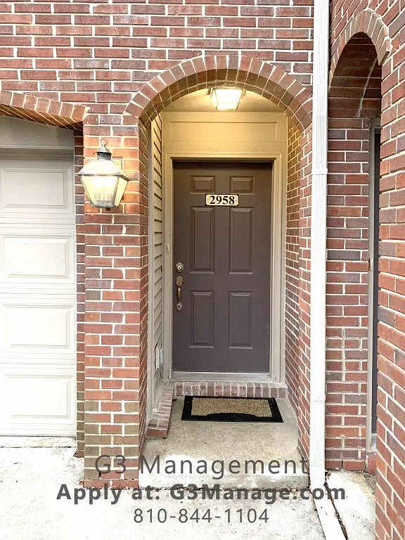 2958 Barclay Way — Photo 3