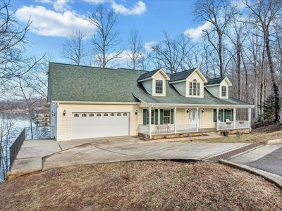 320 Indian Pointe Dr, Hardy, VA, 24101