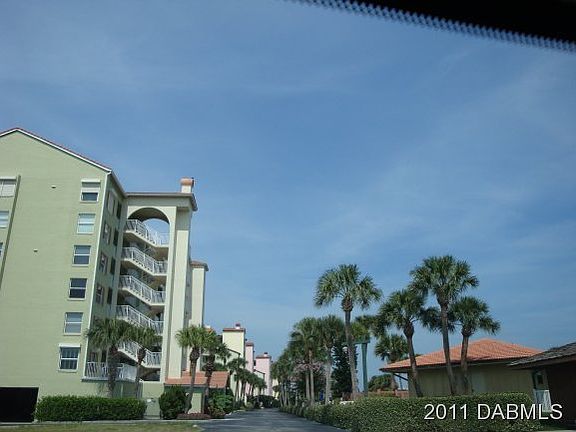 3rd image of 611 Marina Point Dr #611