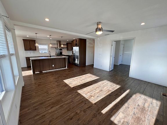 5th image of 1300 Whitetail Ave #158