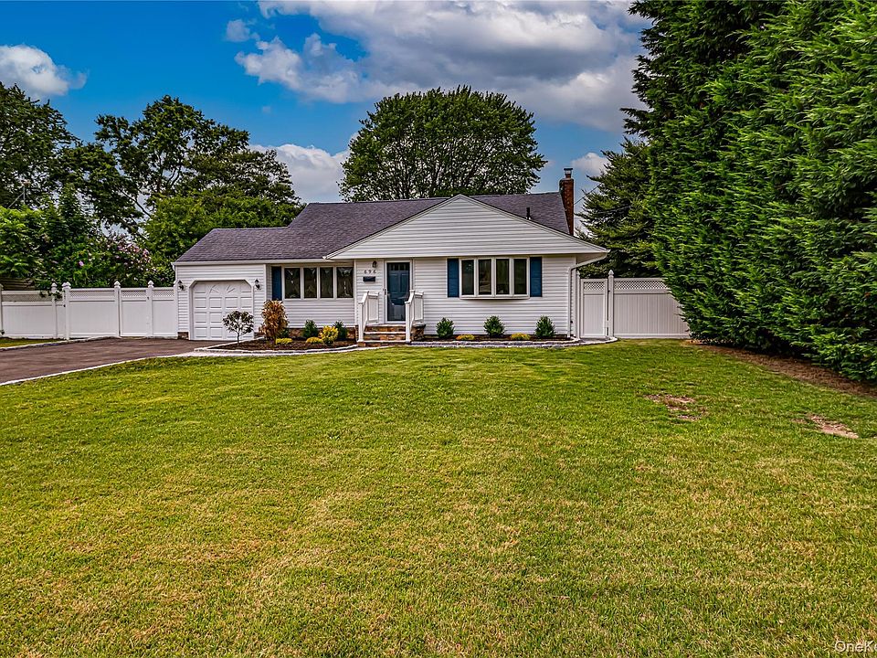 1st image of 696 Peter Paul Drive