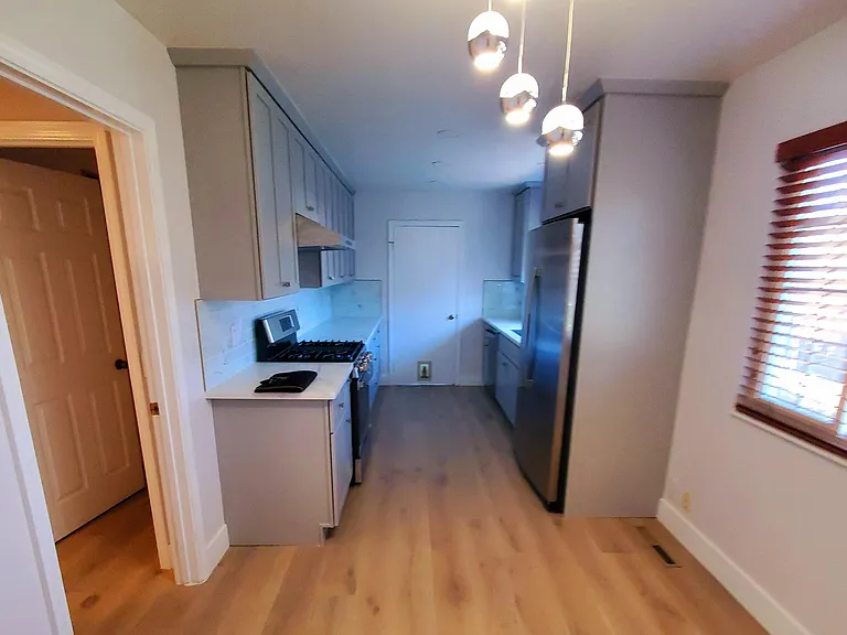 22462 Walnut Cir S #A — Photo 2