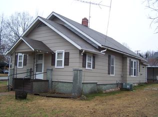 125 Preacher Roe Blvd, West Plains, MO 65775