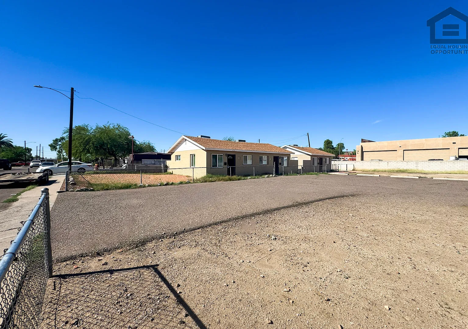 1Bed/1Bath Ground Floor Apartment at McDowell Rd/35th Ave! Ready for Immediate Move-In! — Photo 3