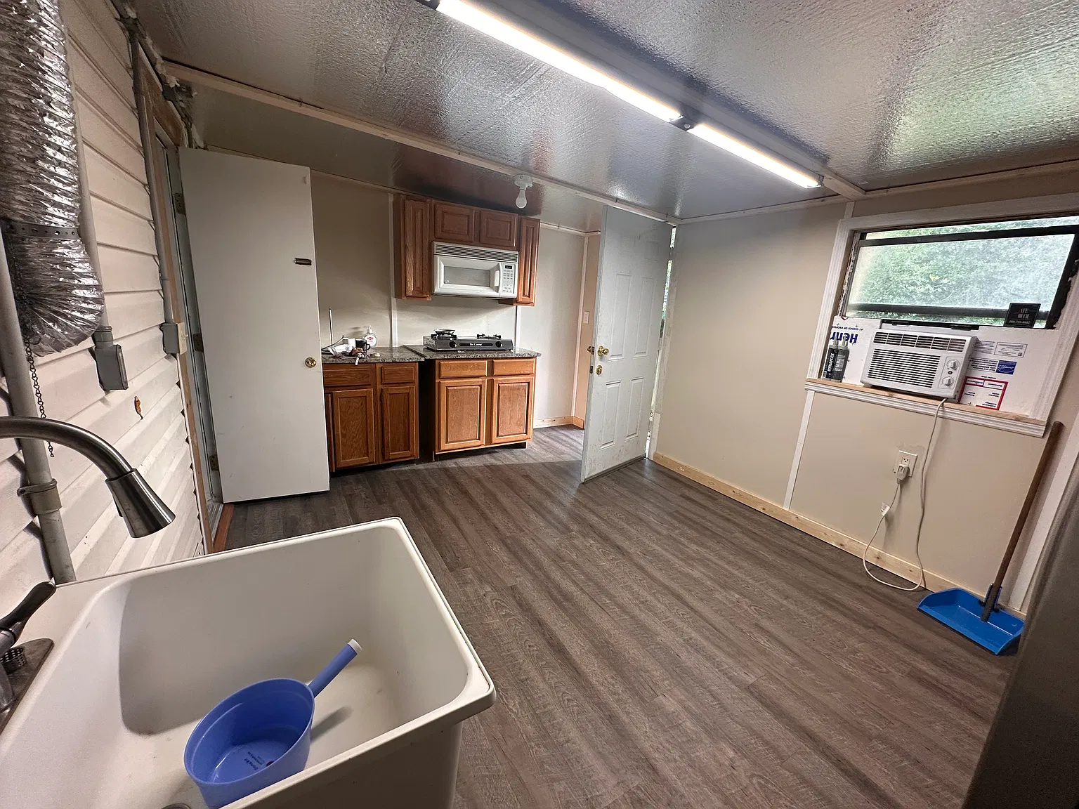 1 bed, $1,200 — Photo 2