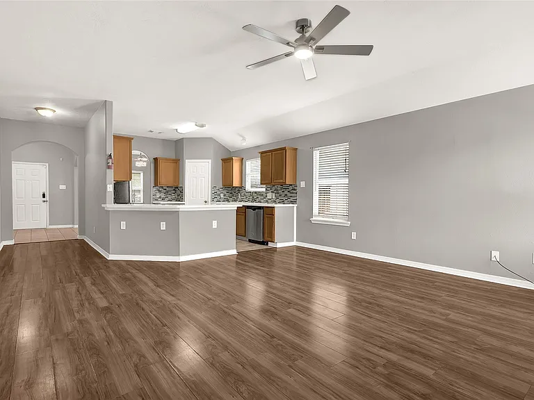 21630 Trilby Way — Photo 12