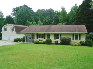 5608 Deerborn Dr, Apex, NC 27539