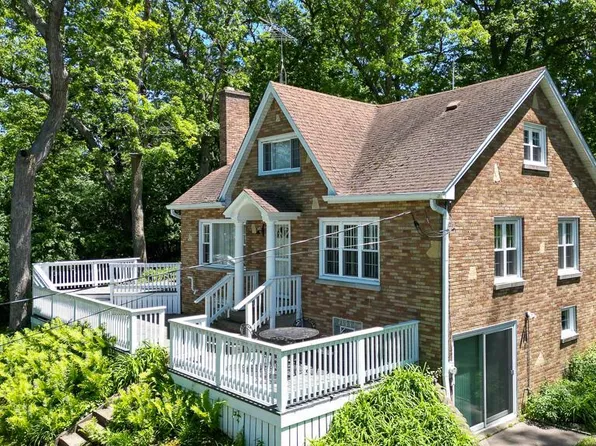 N1944 Bluff LANE, Lake Geneva, WI 53147