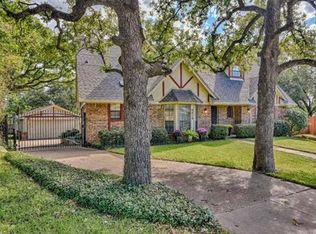 4219 Pleasant Oaks Ct, Arlington, TX 76016