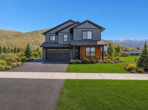 240 San Badger Dr, Hailey, ID 83333