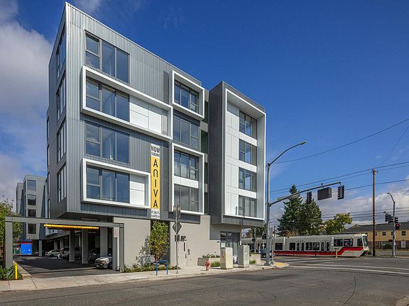 2nd image of 5055 N Interstate Ave APT 415
