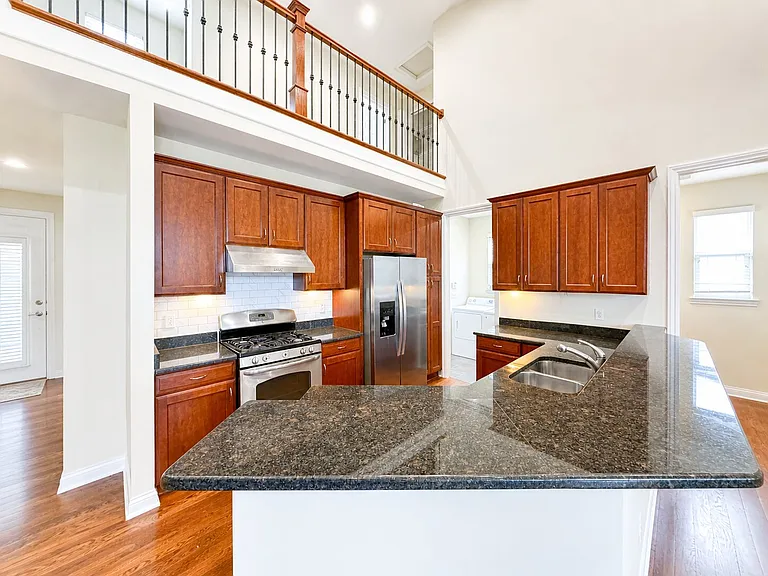 4392 Navin Field Ln — Photo 12