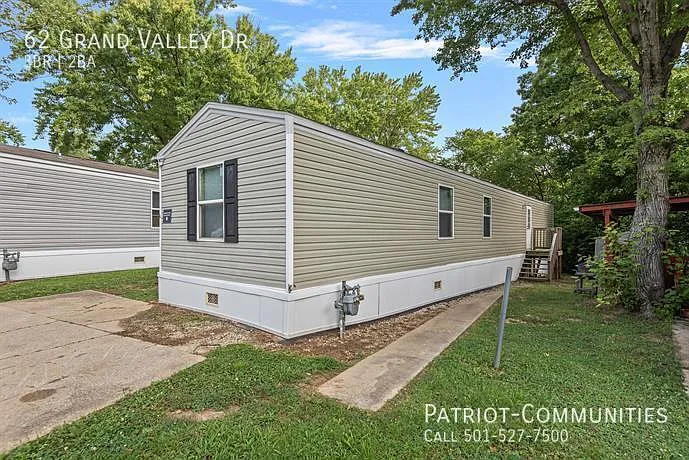 3 bed, $1,350 — Photo 4