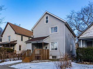 1935 Jackson Ave, Evanston, IL 60201