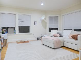 10 Oswald St, Roxbury, MA 02120