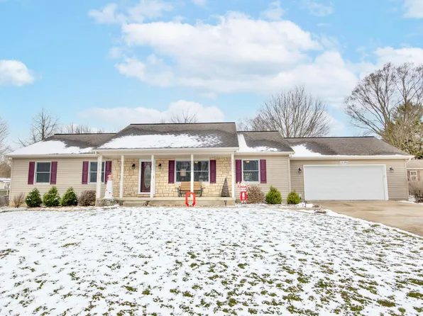 11395 Parker Dr, Belle Center, OH 43310