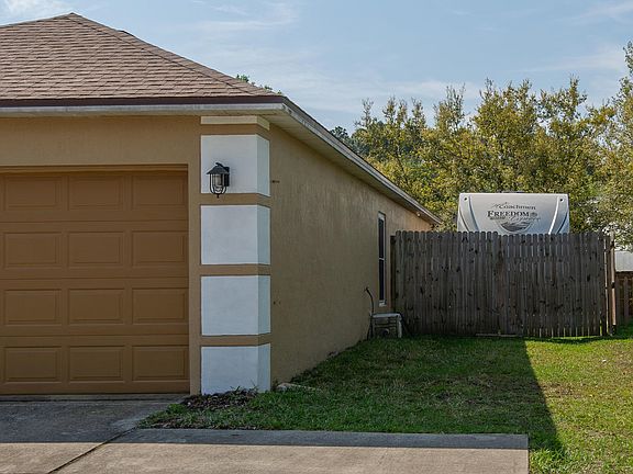 2nd image of 8074 Misty Meadows Ct N