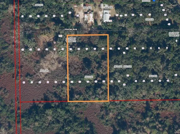 000 HUNTER Avenue, Crescent City, FL 32112