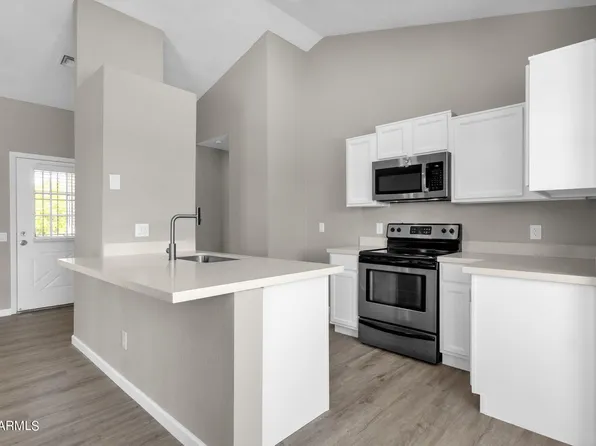 9879 N 67TH Drive, Peoria, AZ 85345