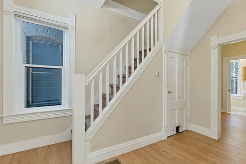 Spacious four bedroom, two bath home in Five Points at Five Points — Photo 2