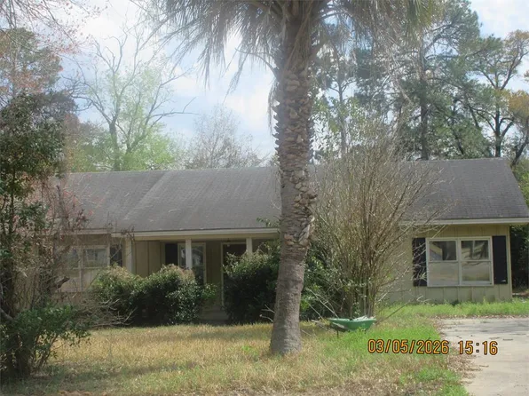 806 Remington Ave, Thomasville, GA 31792