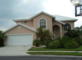 13967 Barberry Ct, Wellington, FL 33414