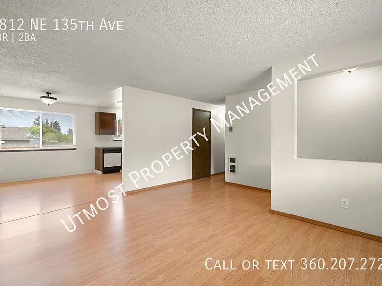 3812 NE 135th Ave — Photo 4