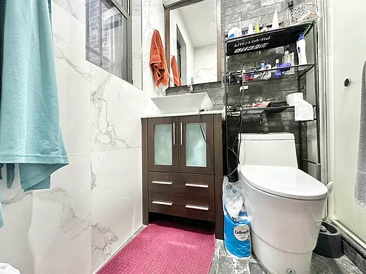 Rented by Doorway NYC, LLC | media 25