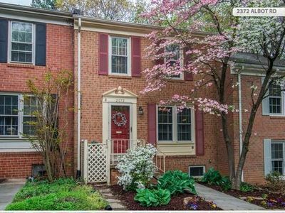 2372 Albot Rd, Reston, VA, 20191
