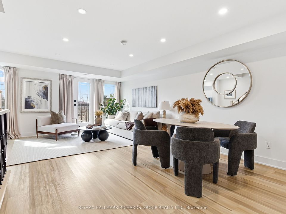 1st image of 118 Finch Ave W #8