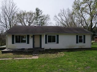 5561 Jacobsen Rd, Aurora, IN 47001