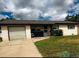 1904 Gerry Dr, Clovis, NM 88101