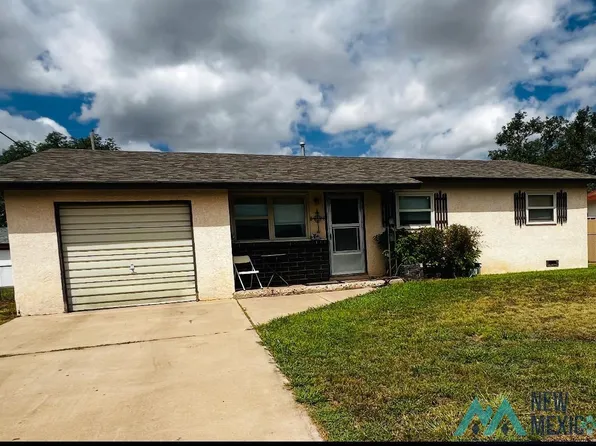 1904 Gerry Dr, Clovis, NM 88101