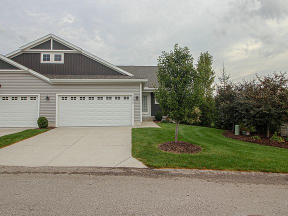 2nd image of 13615 Legends View Ct Unit 1