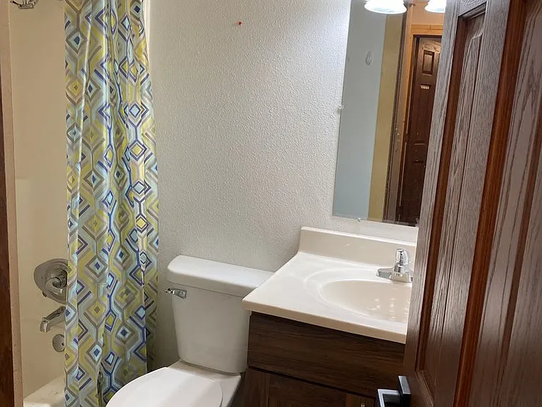403 Melody Ln — Photo 4
