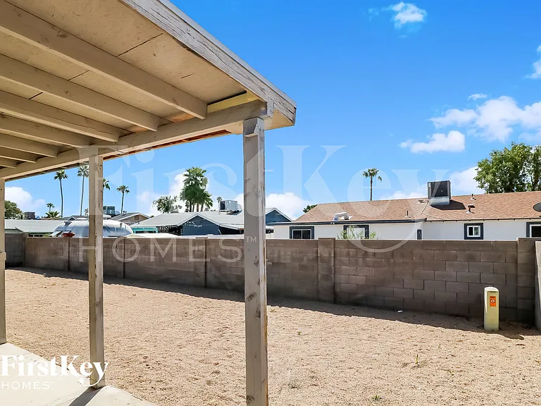 3733 E Eugie Ave — Photo 14