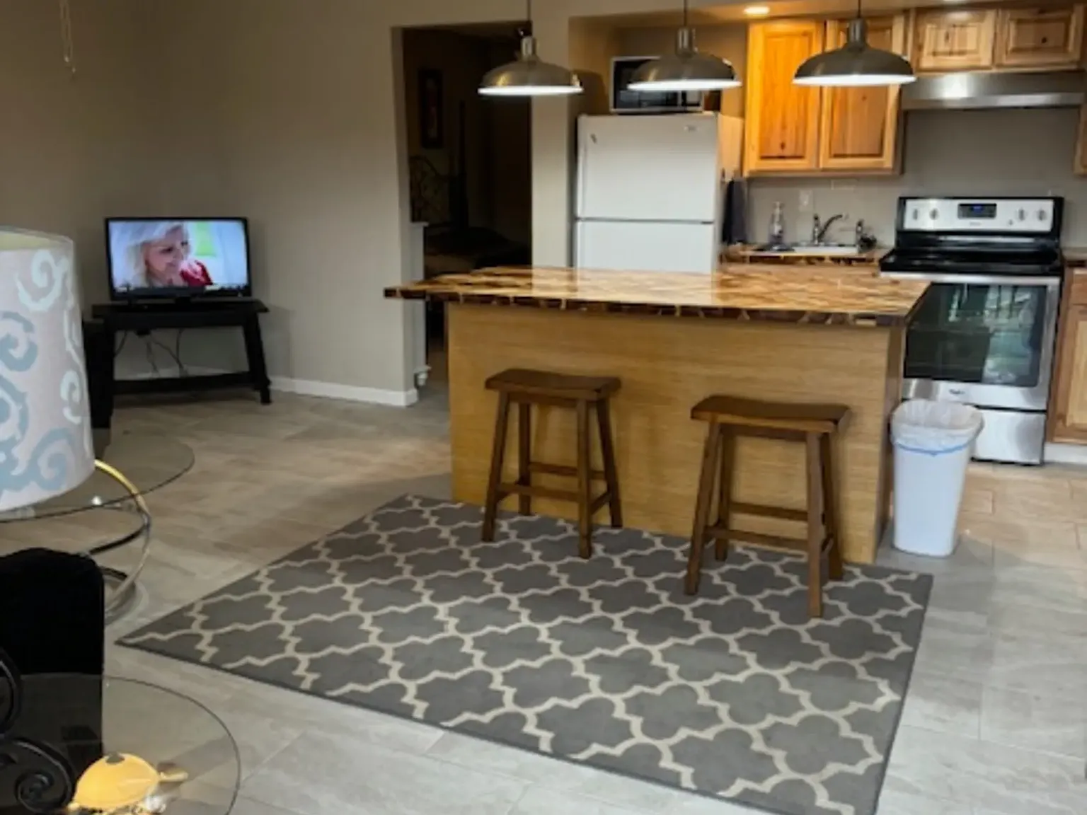 Chesterfield Apartments — Photo 2